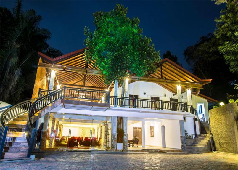 Hotel Grand Casa Kandy Kültér fotó