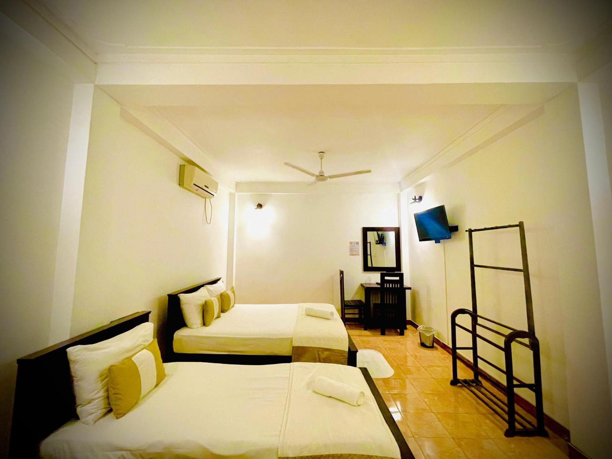 Hotel Grand Casa Kandy Kültér fotó