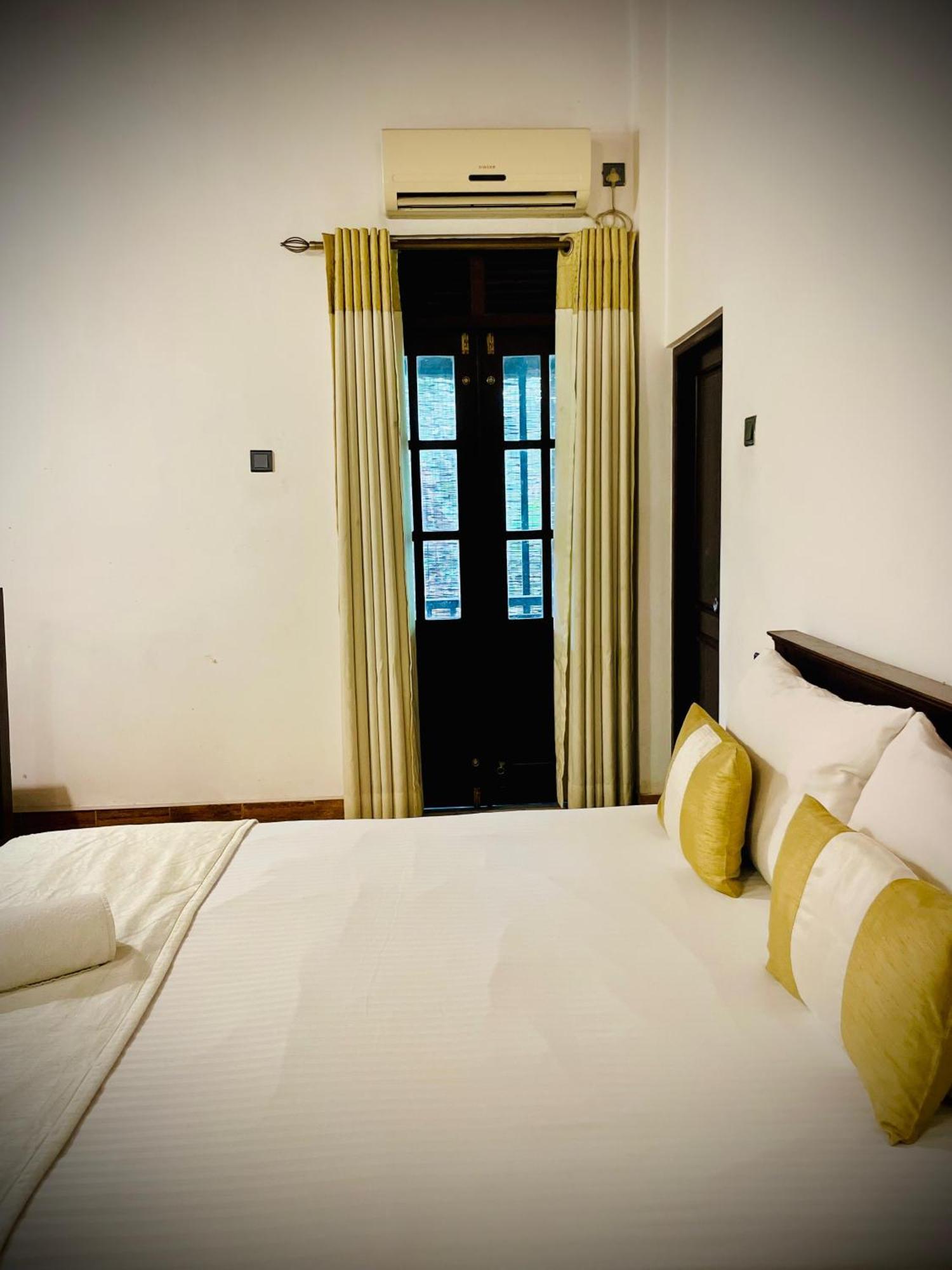 Hotel Grand Casa Kandy Kültér fotó